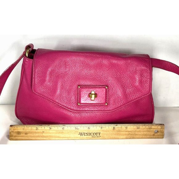 Marc by Marc Jacobs Vintage Fuchsia Pink Leather Spell Out Lining Crossbody Bag - Picture 12 of 16